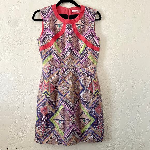 Matthew Williamson Dresses & Skirts - Matthew Williamson 100% Linen Tribal Print Sleeveless Mini Dress sz 10